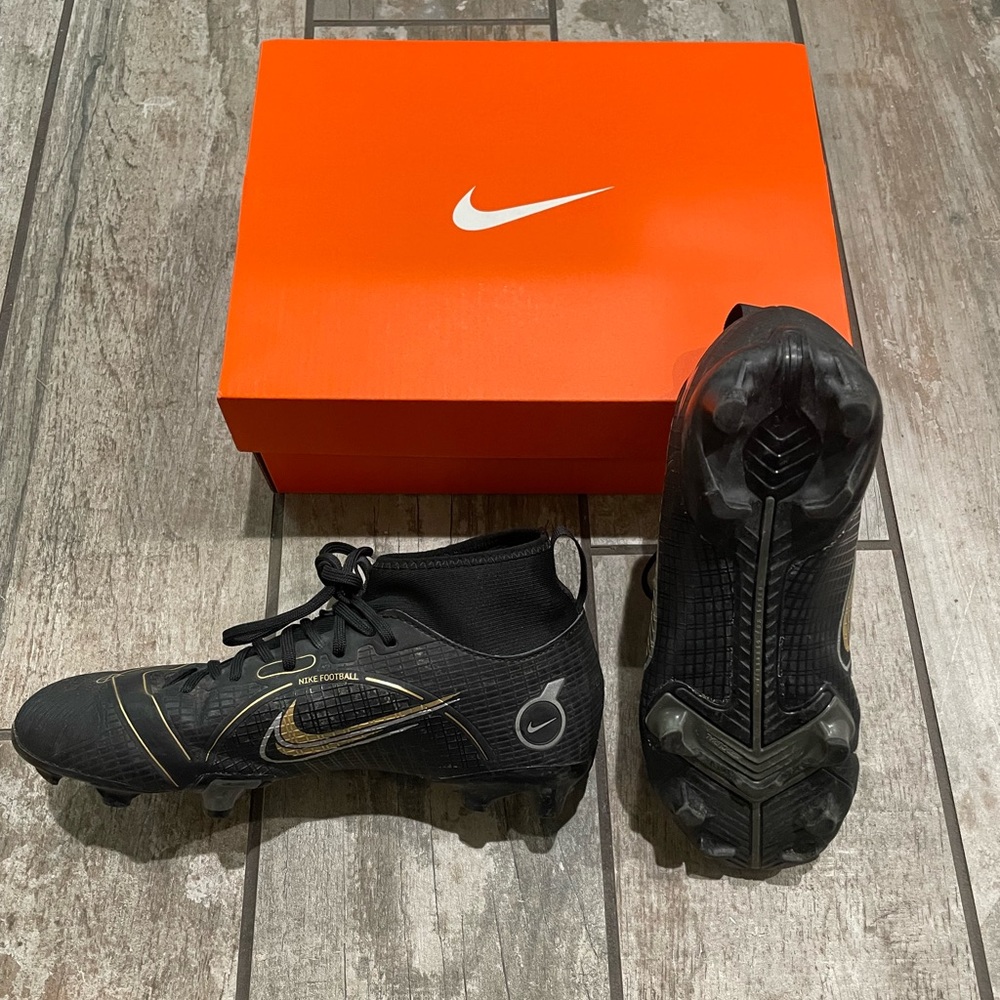 Nike JR Superfly 8 Academy Cleats